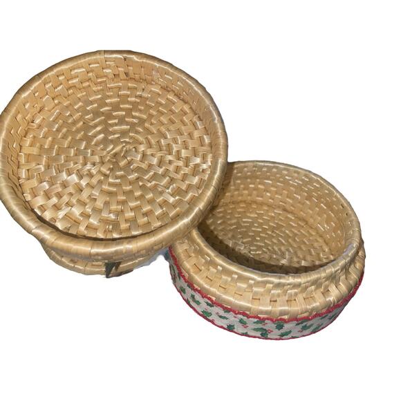 Wicker Mistletoe Coaster Set w/ Wicker Storage Basket Hand CraftedRound Natural - Picture 3 of 5